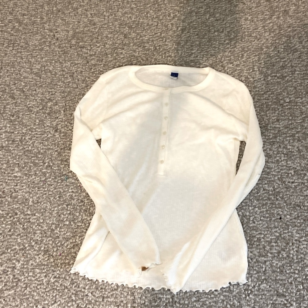 long sleeve white button up top